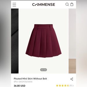 NWT MINI PLEATED SKIRT